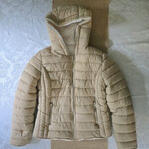 Love Tree Tan Beige Reversible Sherpa Puffer Jacket Soft Zippered Size S